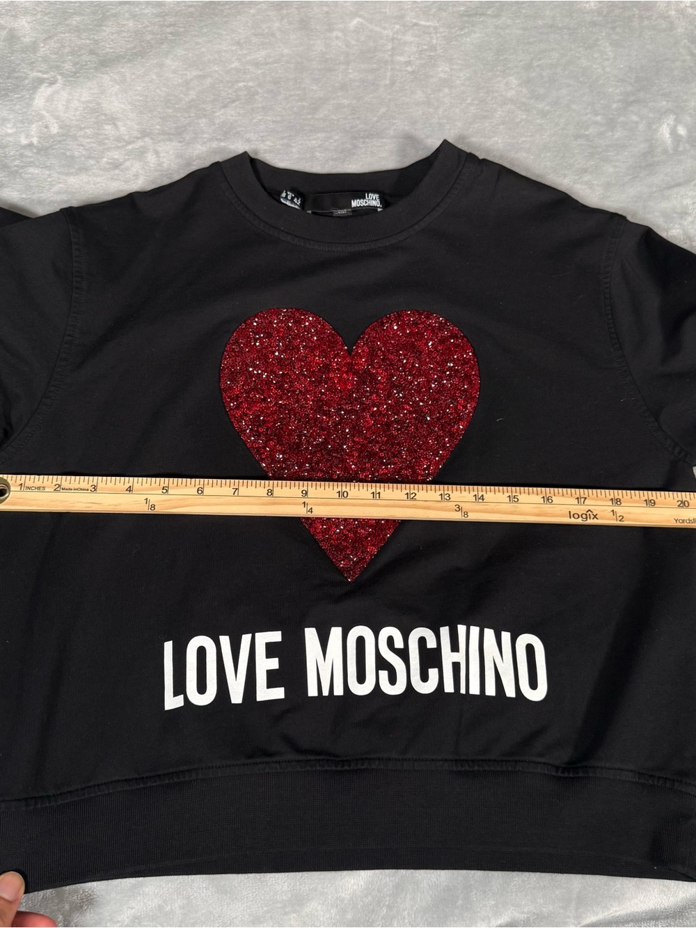 Love Moschino Heart Crewneck Sweatshirt Womens 6 Spellout Made In Turkey Black - Picture 6 of 8